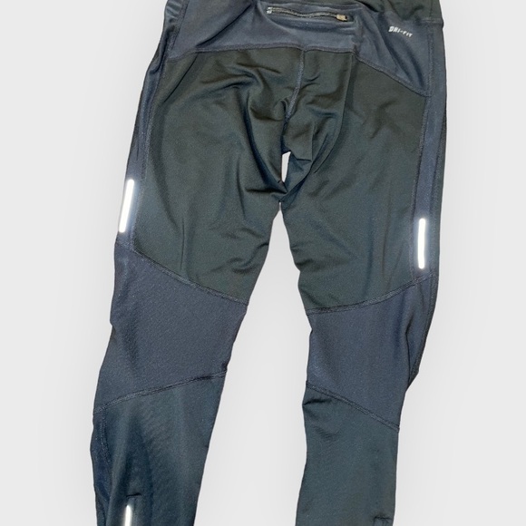 5 for $25 ❄️ Nike Dri-Fit Workout Leggings Medium - Picture 7 of 10